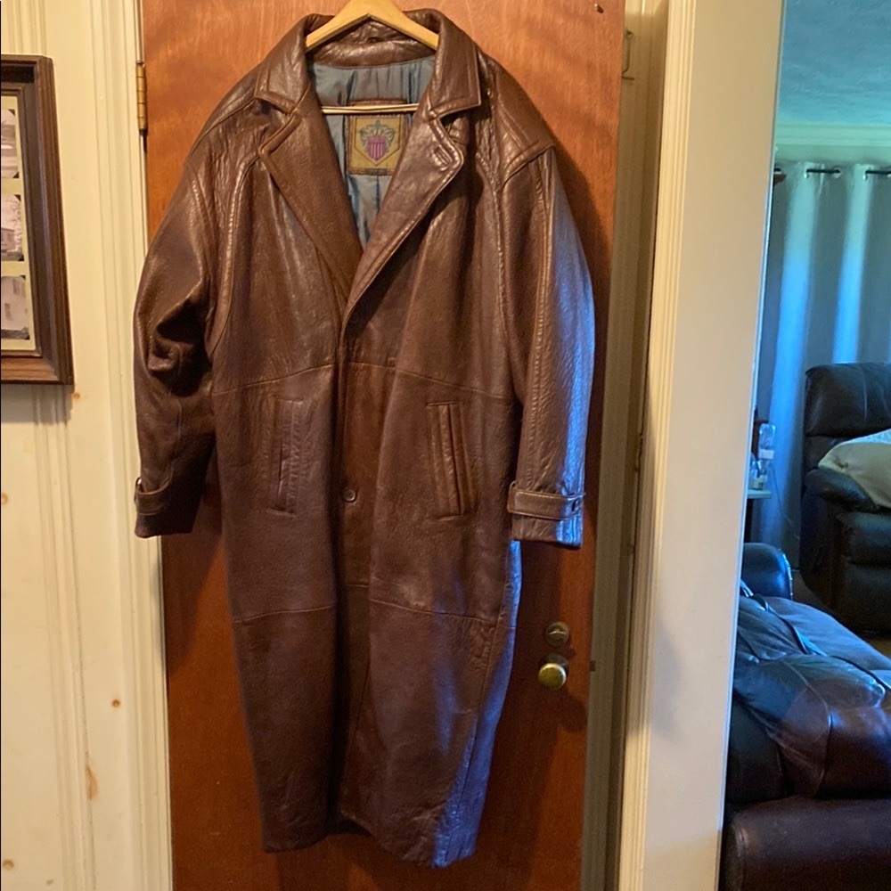 Sophisticated Blue and Gold Trench Coat with Classic Appeal
